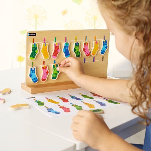 Nathan左腳右腳磁力襪子配對